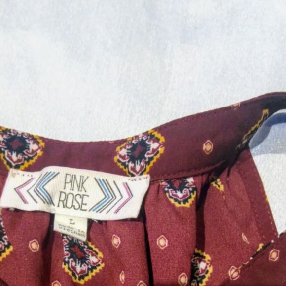 Woman Large sheer blouse - Picture 5 of 7